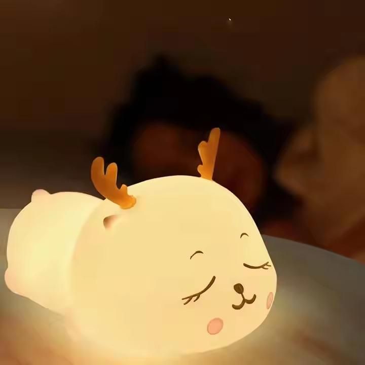Nursery Night Light for Kids | Touch-Controlled Soft Silicone Lamp